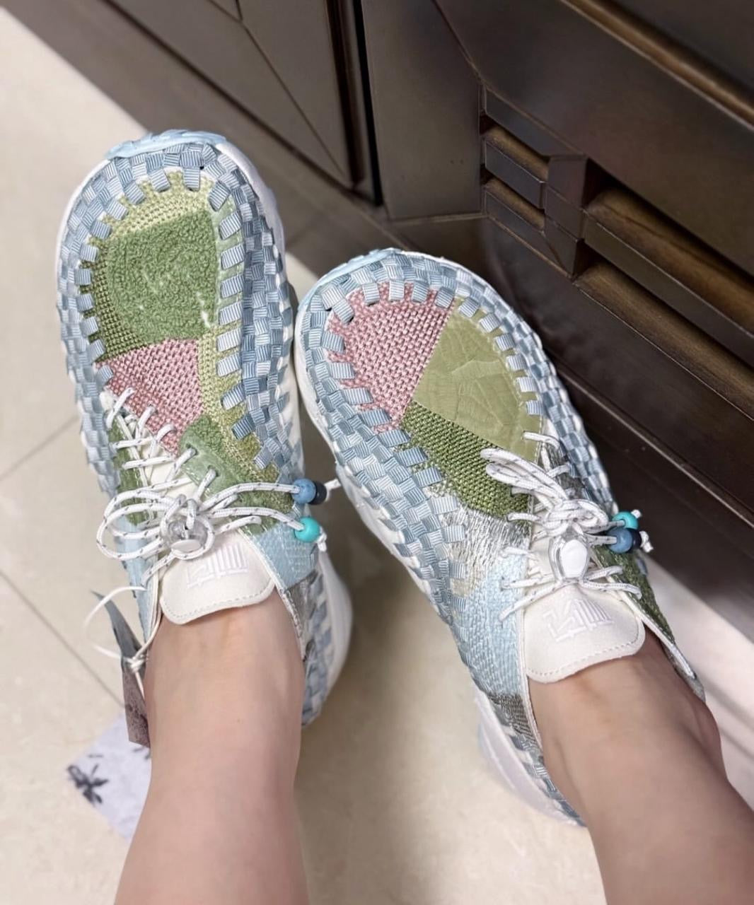 Nike Woven Footscape