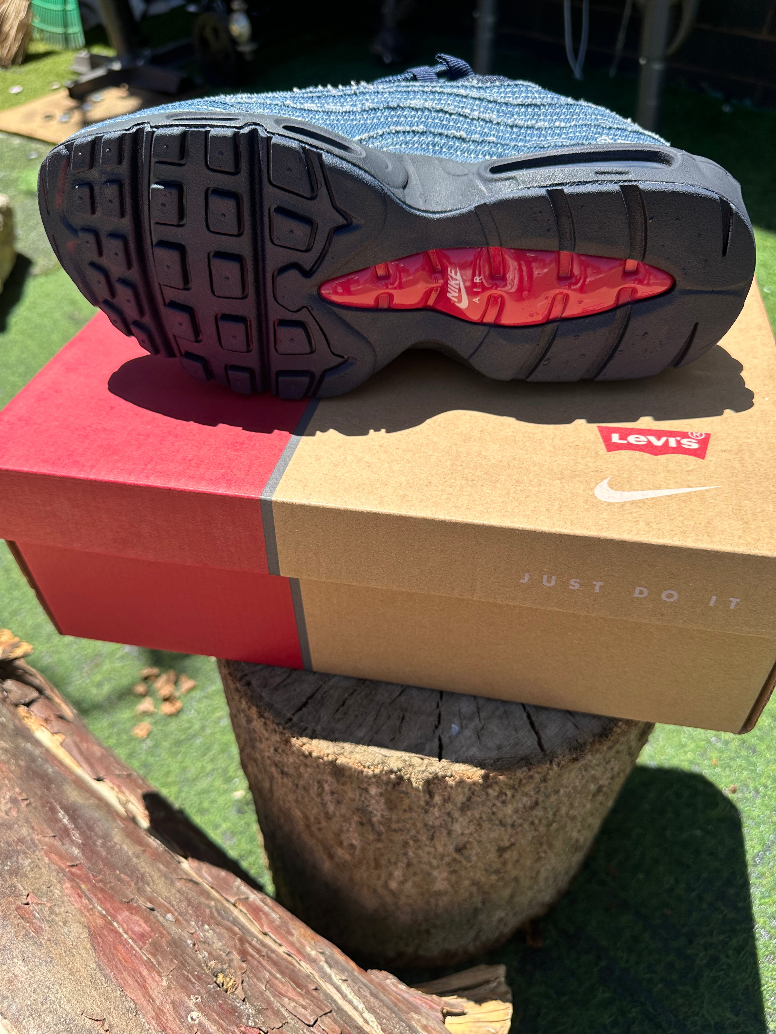 Nike Air Max95 x Levi’s