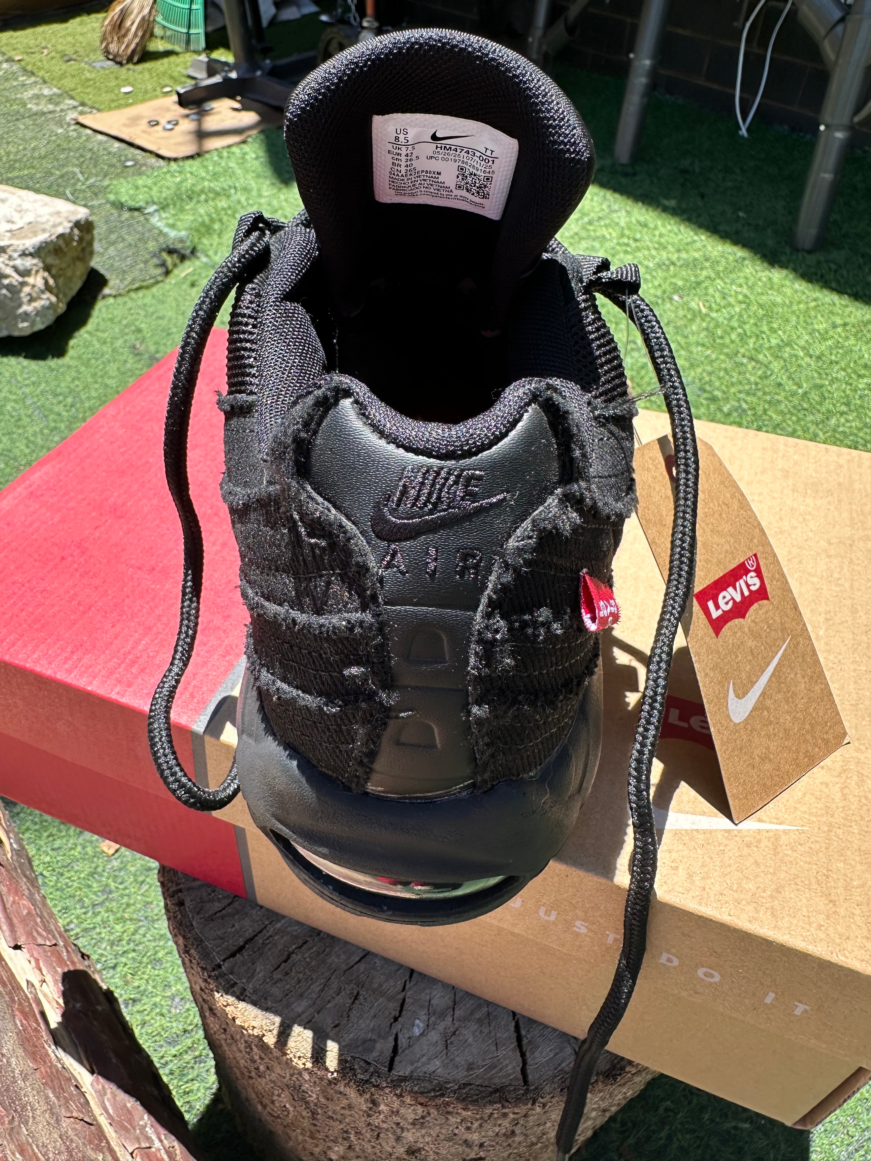 Nike Air Max95 x Levi’s