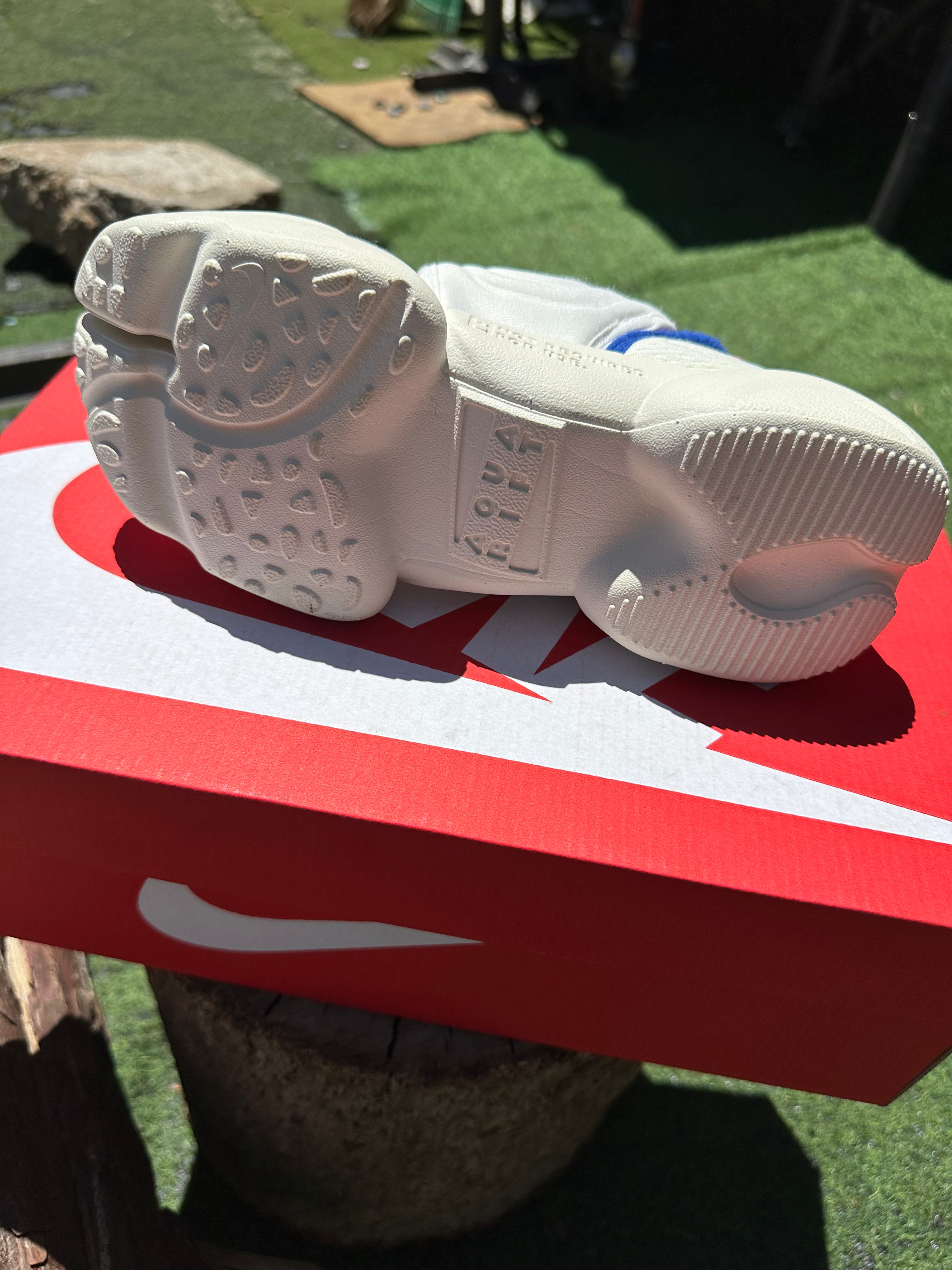 Nike Aqua Rift