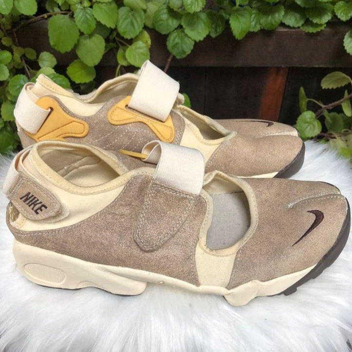 Nike Air Rift