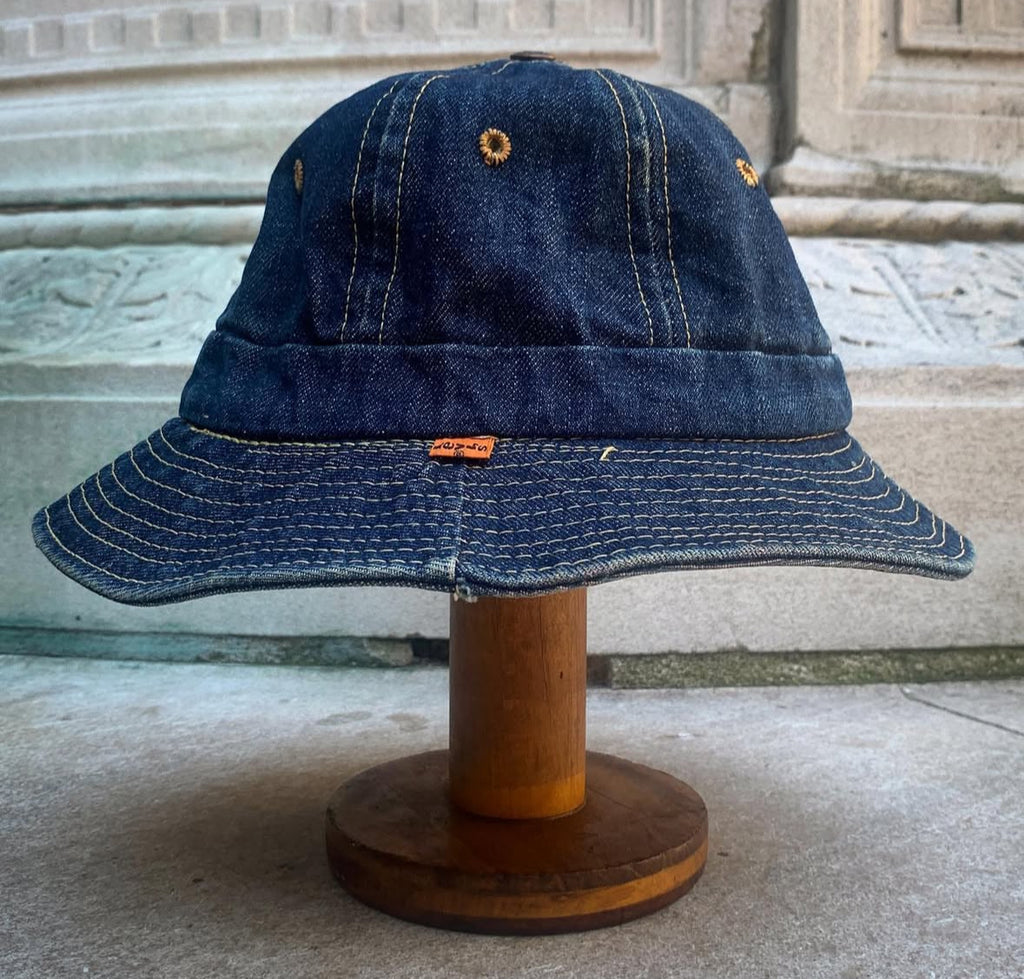 Levi’s bucket hats(DIY)