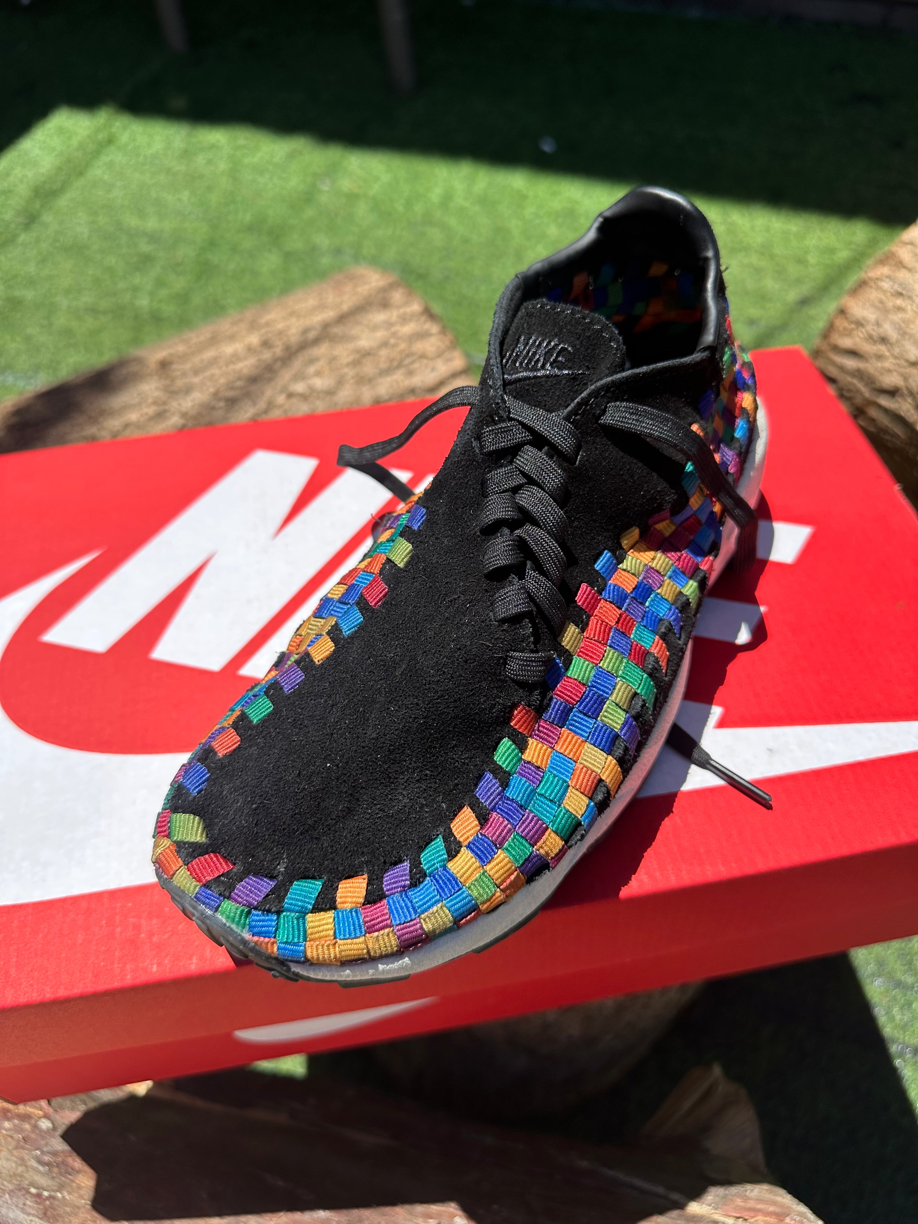 Nike Woven Footscape