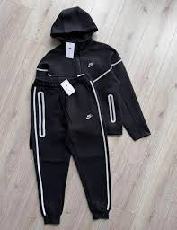 Nike Tech Fleece Reflective