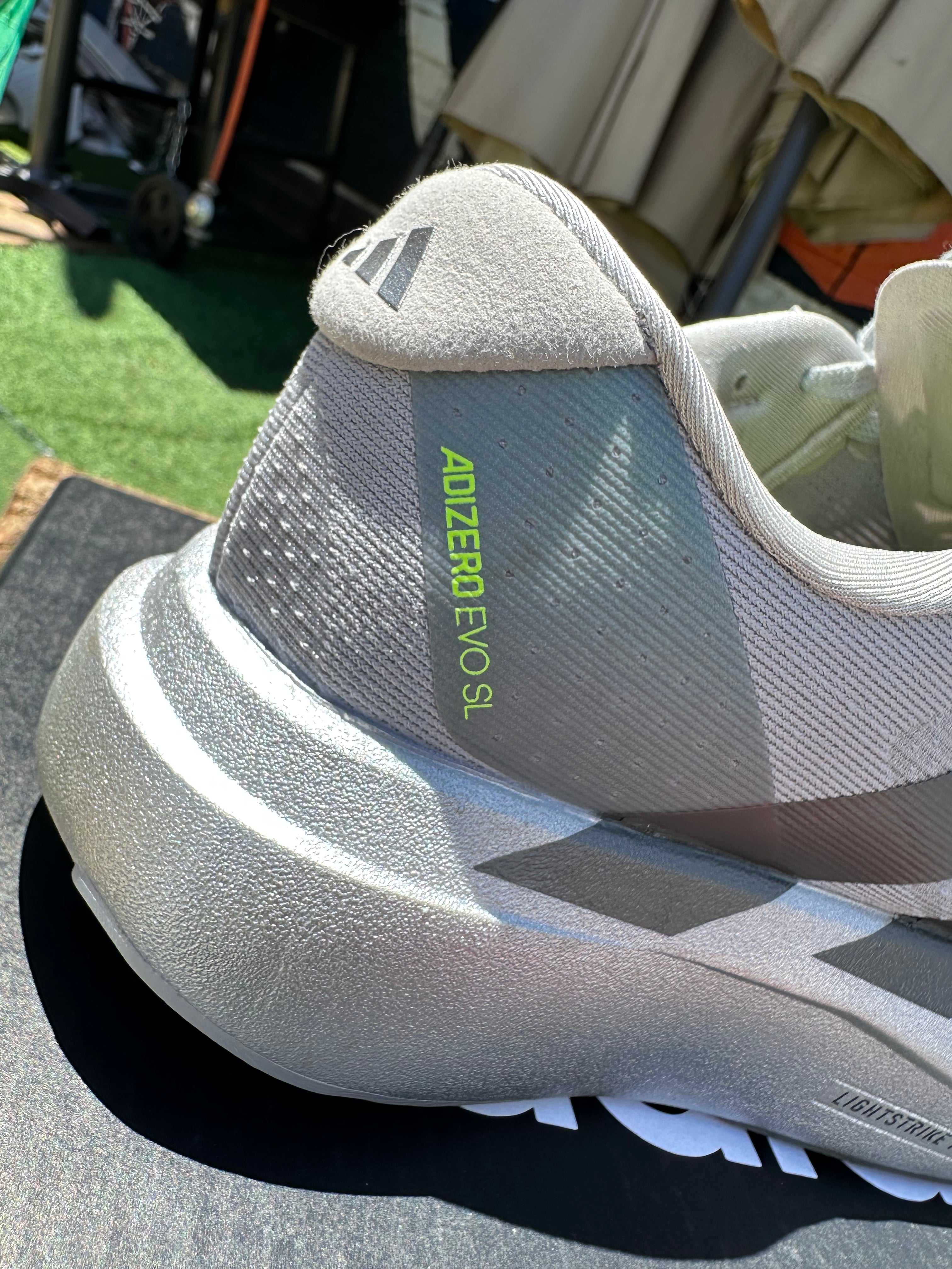 Adidas Evo SL