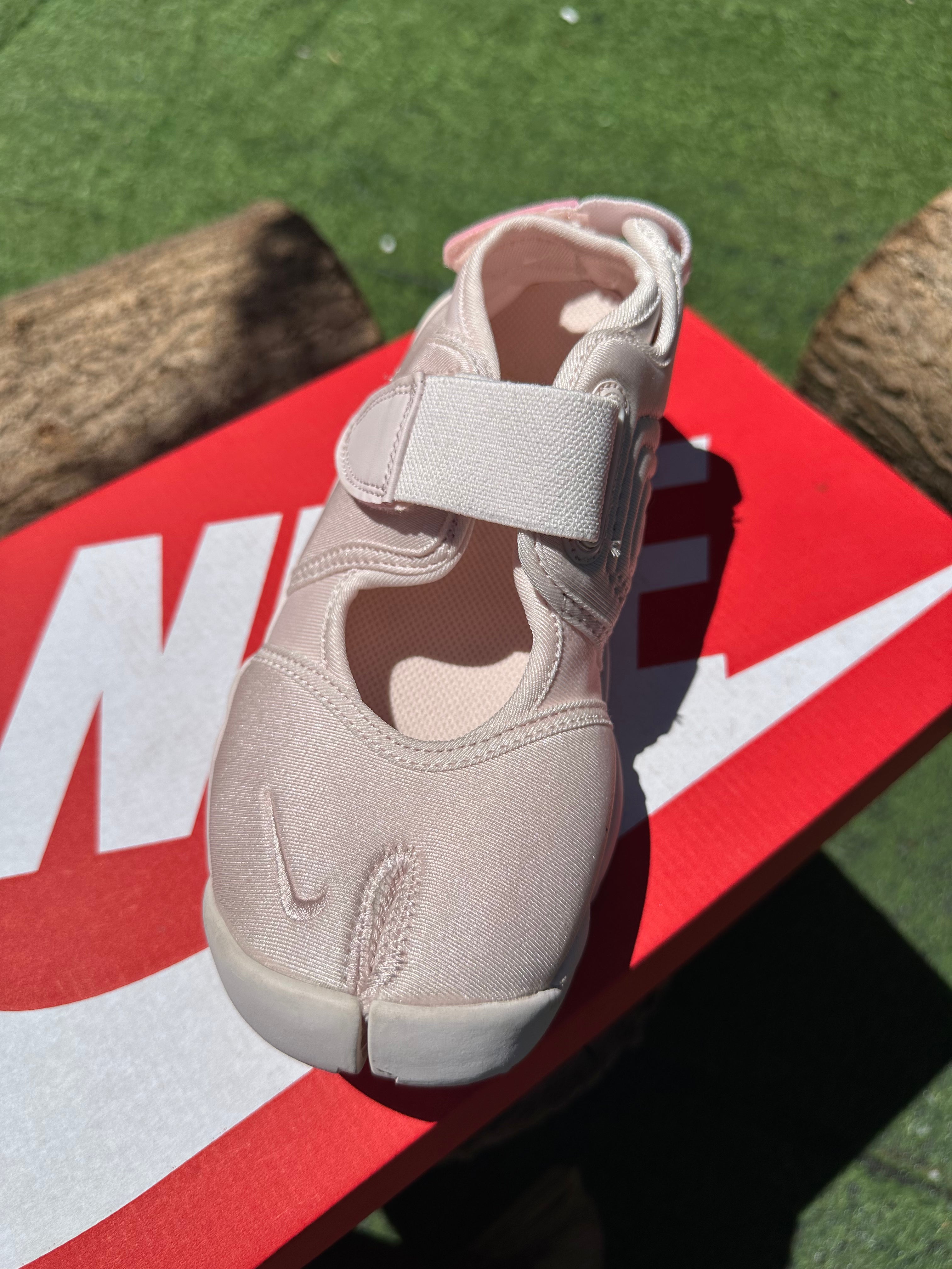 Nike Air Rift
