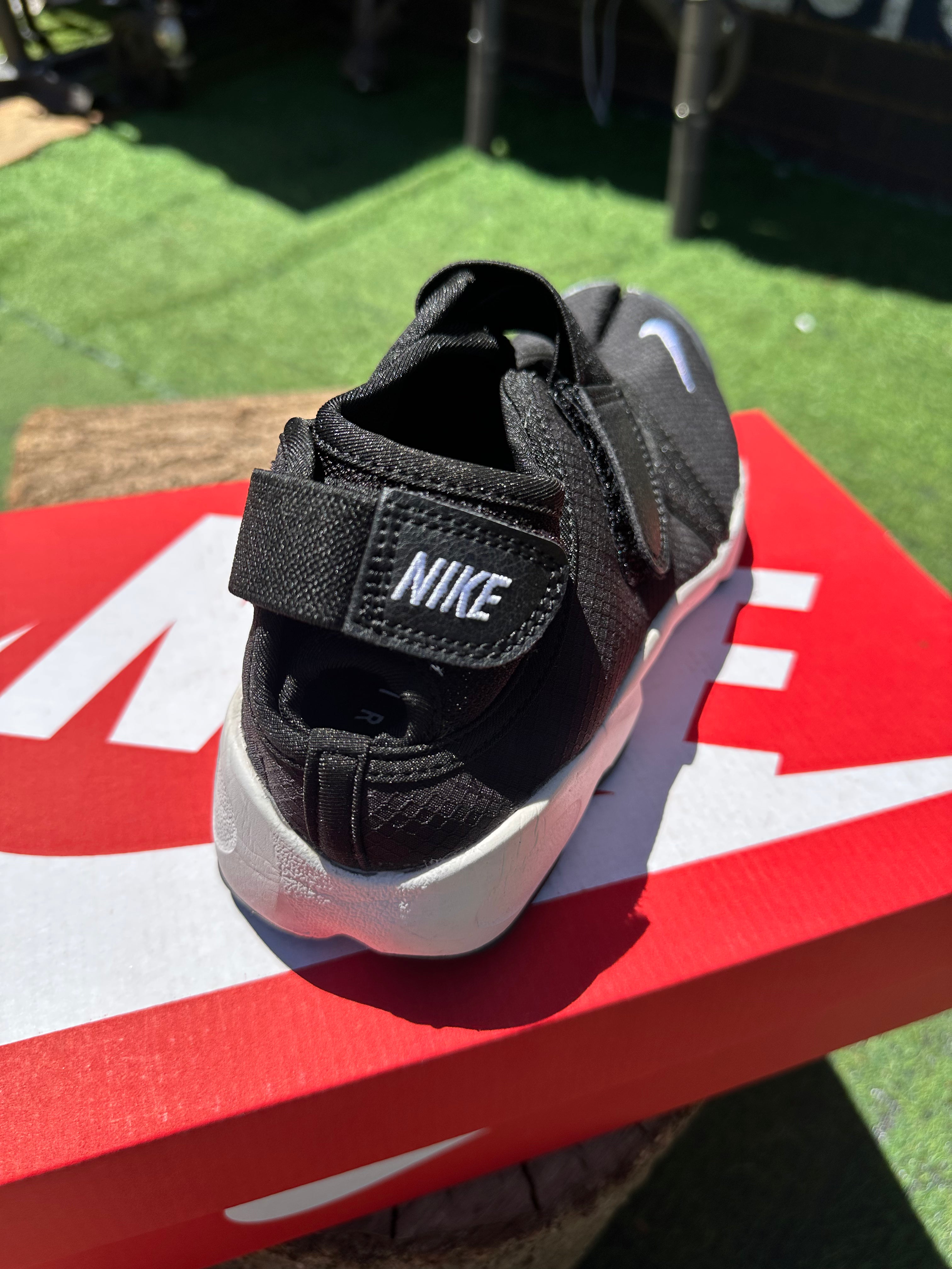 Nike Air Rift